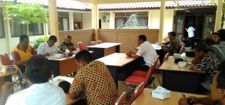 Rapat koordinasi permasalahan penambanganan pasir Sungai Opak 