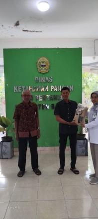 Dukung Ketahanan Pangan, Dinas Pertanian Bantul Salurkan Bantuan Benih ke Kelompok Tani Baros